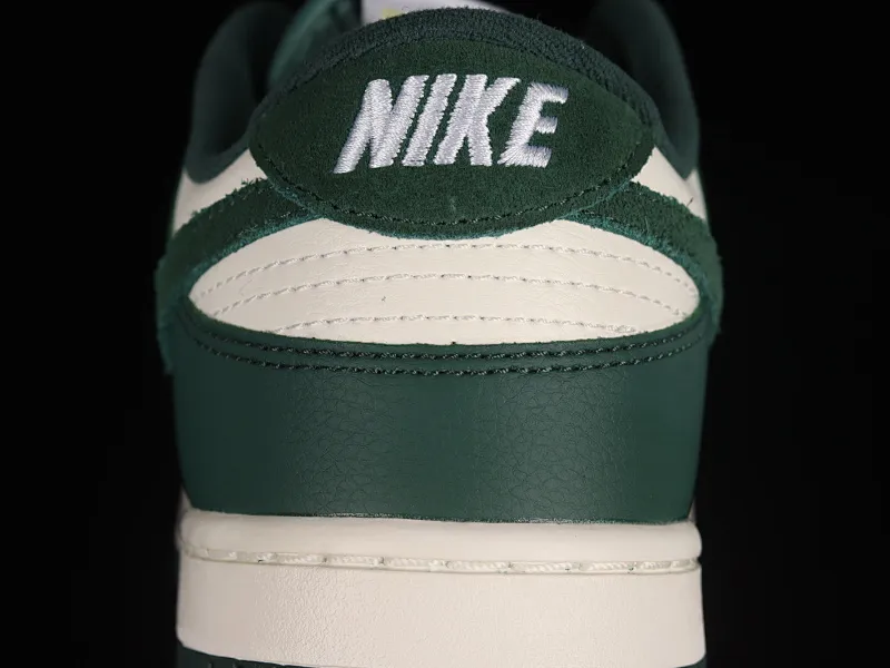 All Categories Nk SB Dunk Series Nk SB Dunk Low Low-top sneakers Nk Dunk Low SE "Noble Green" Classic Brazilian color SB low-top sports and leisure sneakers FD0350-133